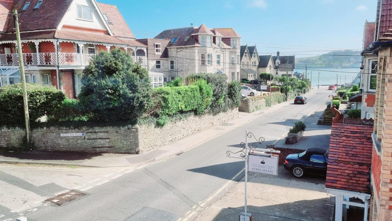 Beachcomber Holiday Apartments Swanage Exteriör bild