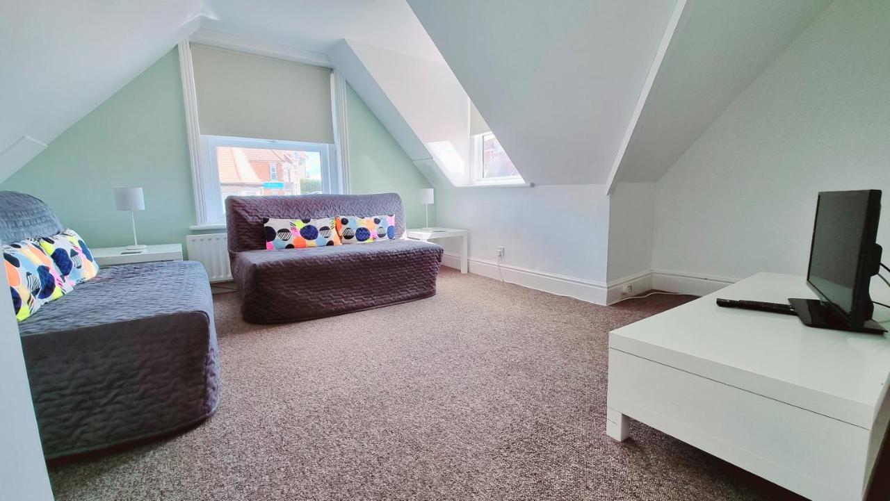 Beachcomber Holiday Apartments Swanage Exteriör bild