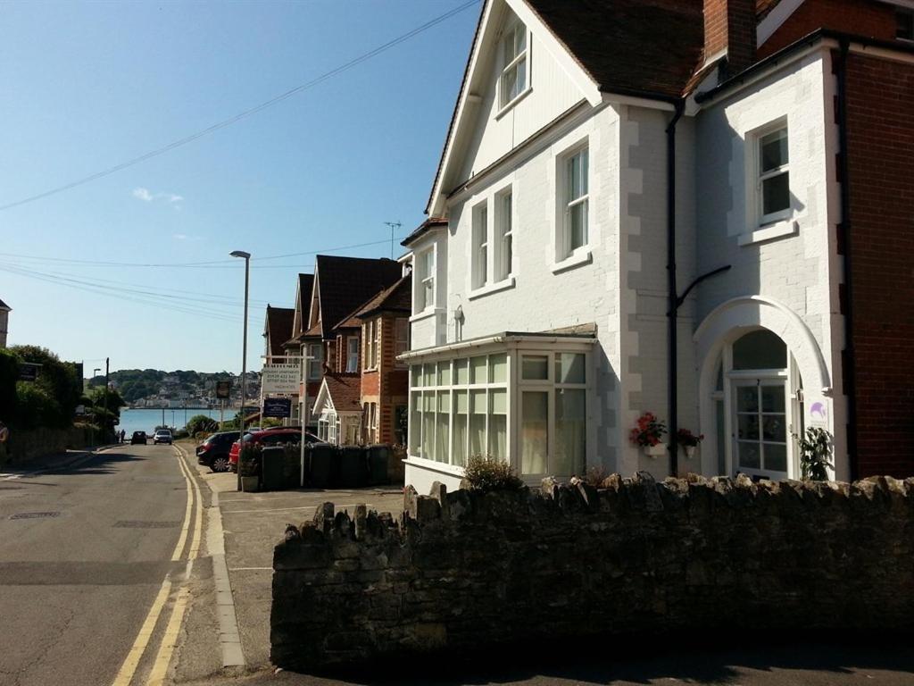 Beachcomber Holiday Apartments Swanage Exteriör bild